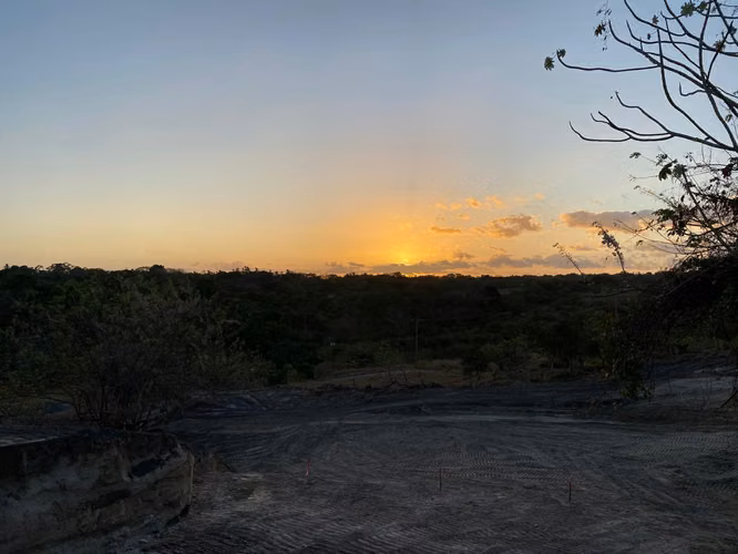 Finca de 8 Hectáreas en San Carlos - Con Frente de Río y Ubicación Estratégica
