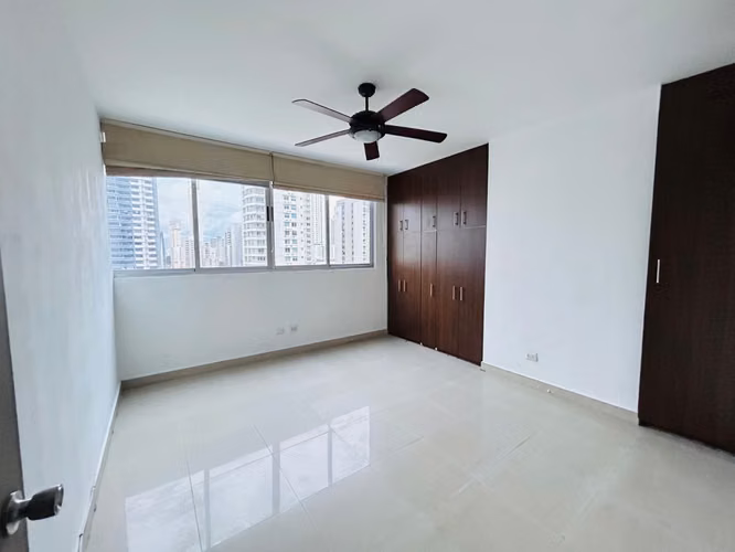 (6)-OPORTUNIDAD DE INVERSIÓN – VENTA DE AMPLIO APARTAMENTO EN PH HARMONY - Imagen 6