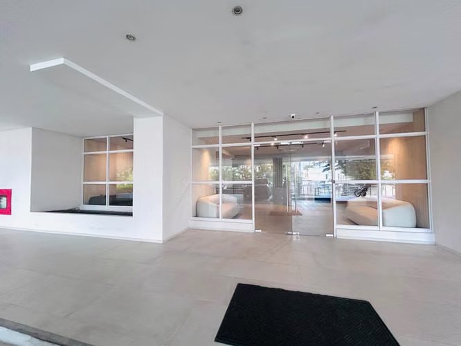 (6)-OPORTUNIDAD DE INVERSIÓN – VENTA DE AMPLIO APARTAMENTO EN PH HARMONY - Imagen 2