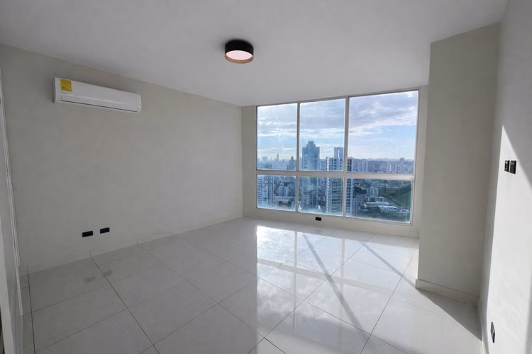 Melissa Foster Luxury vende apartamento en Vía Porras. MFR1876
