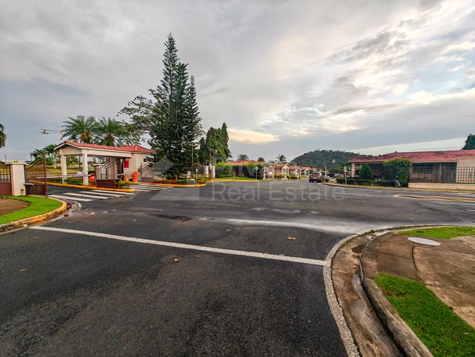 Venta Casa Summer Hill Costa verde