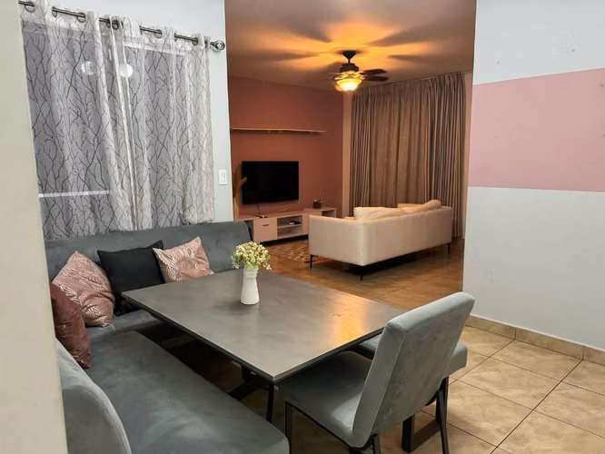 Vendo bella casa, 3 /R. Barriada privada. San Pablo.