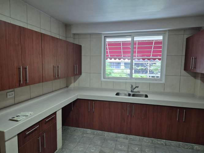 Se Alquila Apartamento en Vía Argentina, El Cangrejo