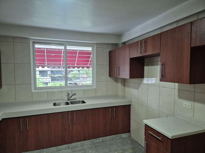 Se Alquila Apartamento en Vía Argentina, El Cangrejo