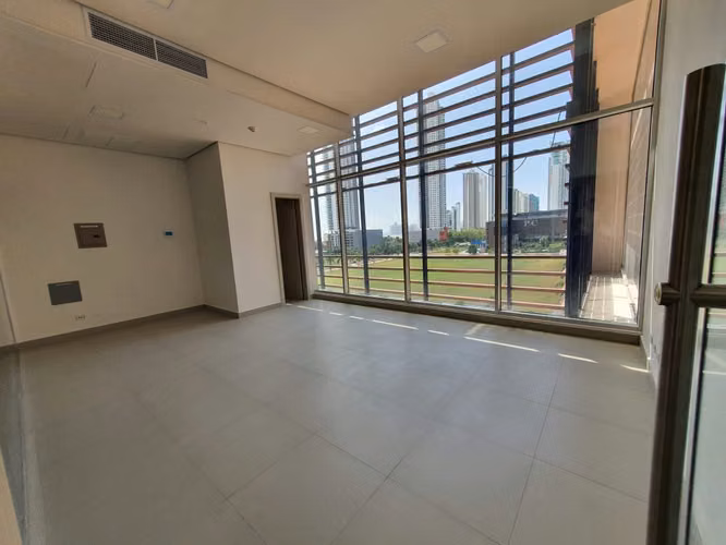 Se vende oficina en Costa Del Este en Town Center - 30mts