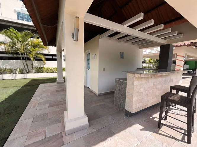 Venta de apartamento en PH Green Park, Condado del Rey