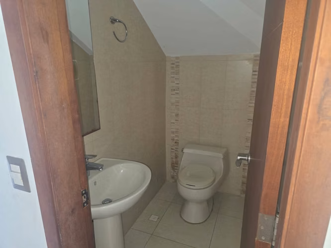 Vendo casa en exclusivo complejo El Doral, Costa Sur