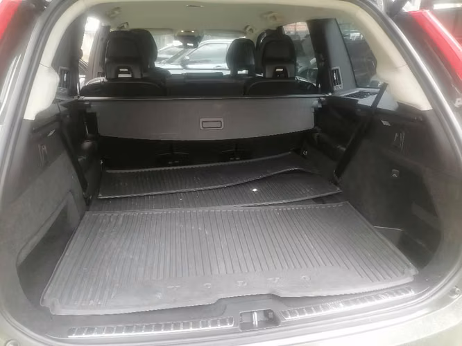 VOLVO XC90 2020 - Imagen 9