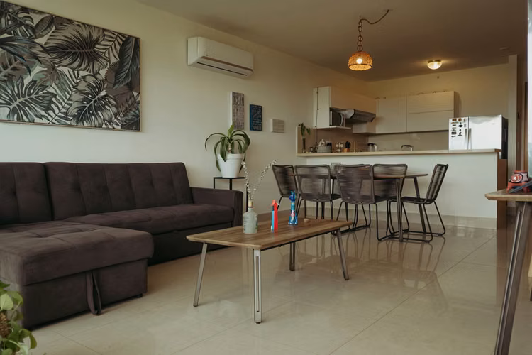 SE VENDE APARTAMENTO – PH CASAMAR
