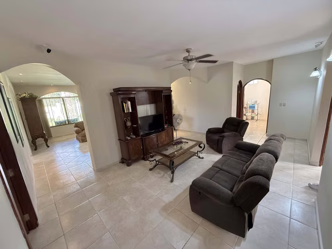 Casa en Venta en Santa Clara – Cerca de la Playa