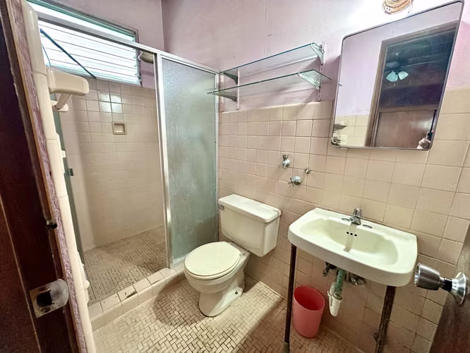 Se vende casa en El Carmen, al lado de Chaquira Plaza - Imagen 13