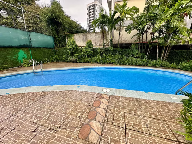 Se vende casa en El Carmen, al lado de Chaquira Plaza - Imagen 3