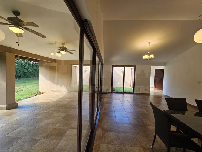 Venta de casa en Residencial Cubitá, Chitré