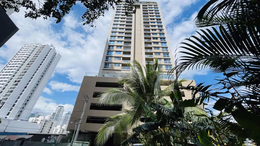 Apartment for Rent in Carrasquilla Private Direct Access to Parque Omar