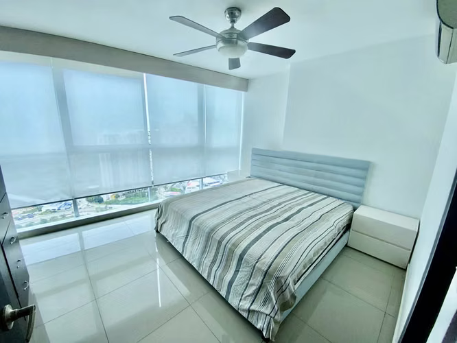 SE VENDE APARTAMENTO EN PH SERENITY, SAN FRANCISCO, CON VISTA AL MAR - Imagen 4