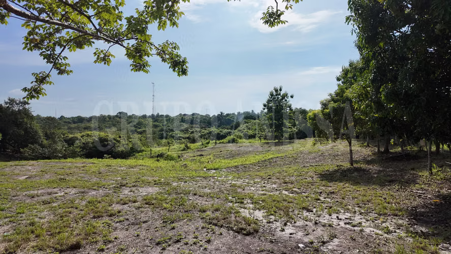 OPORTUNIDAD! Se Vende Amplio Terreno en Rio Hato