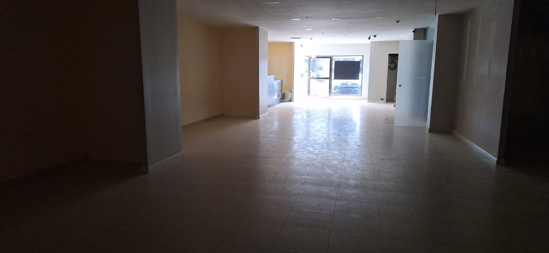 local en el cangrejo,exelente ubicacion 214 metros - Imagen 16