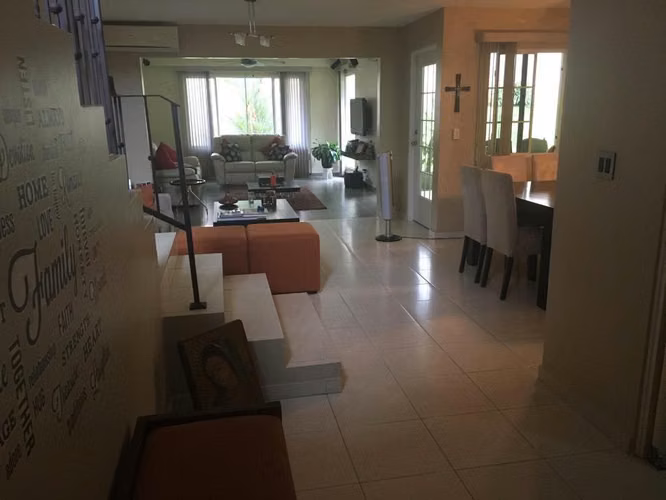 Vendo casa en Villa Lucre residencial cerrado