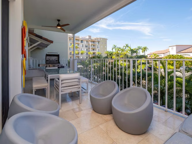 Apartamento de 3 habs a pasos de la playa y con vistas al mar en Puntarena Buenventura