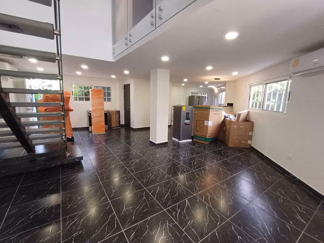 GANGA! Casa en Albrook 3 rec 2 ba cercana a Clayton, Ancón, Amador