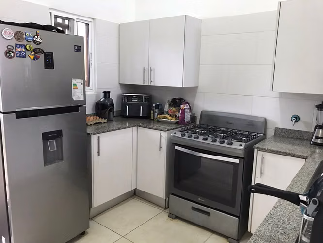 EN VENTA – CASA 148 m² | Residencial Vista Verde, Sala doble altura