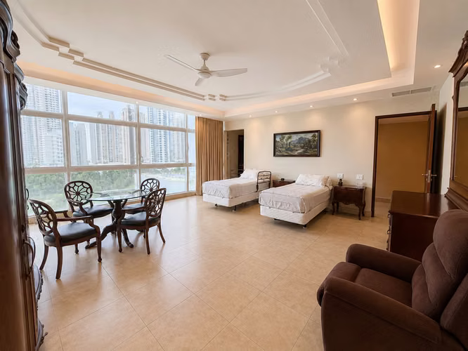 Venta de Apartamento en Costa del Este, PH Ten Tower, 438m²