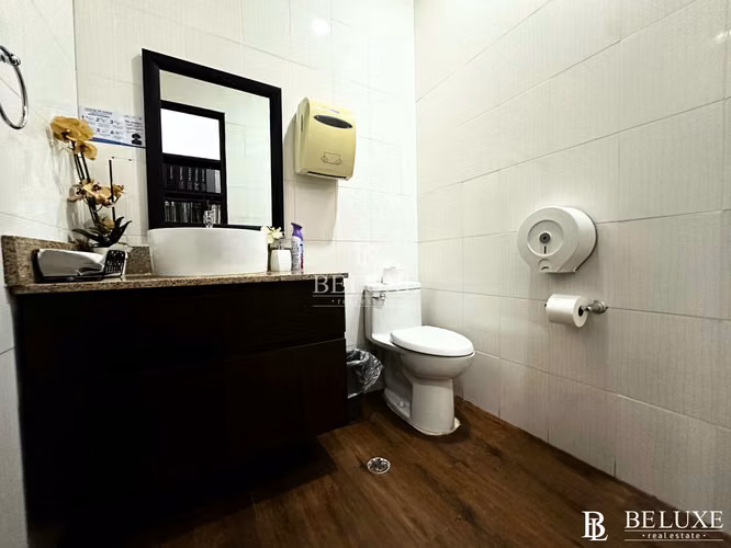 ALQUILER LOCAL COMERCIAL EN PLANTA BAJA EN SAN FRANCISCO (10)