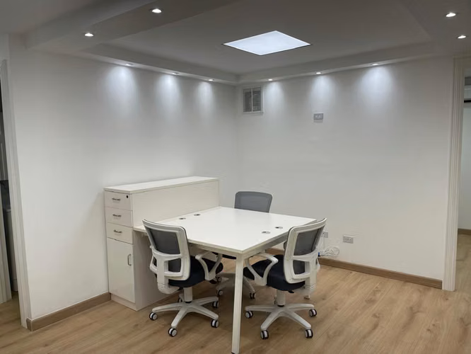 OFICINA EN ALQUILER EN BELLA VISTA – EXCELENTE UBICACIÓN