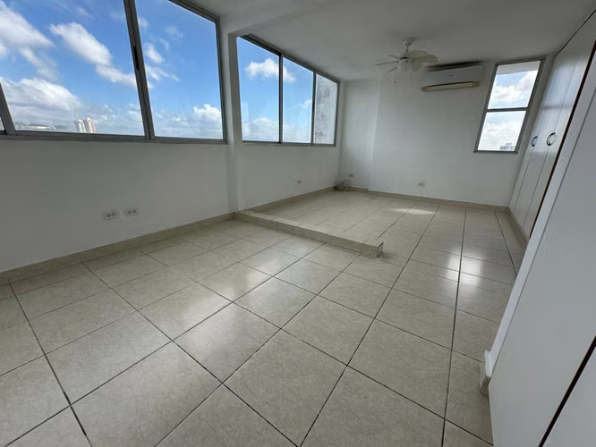 APARTAMENTO EN VENTA LINEA BLANCA, 12 DE OCTUBRE - PH CENTRAL PARK