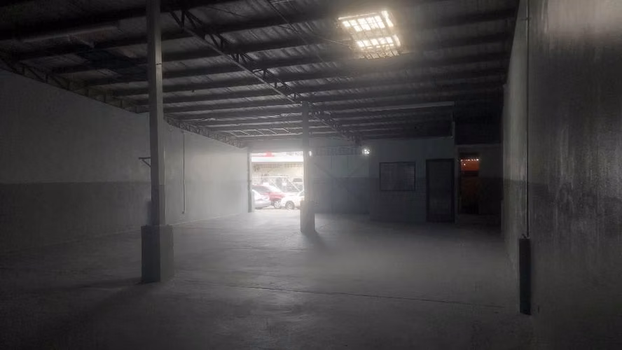 Se alquila Galera en vía principal - Imagen 7