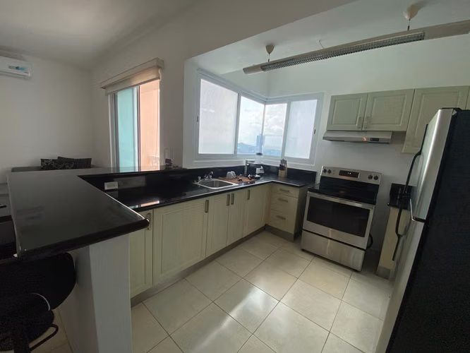 for rent Se alquila apartamento Ave Balboa  VISTA DEL MAR V CIUDAD