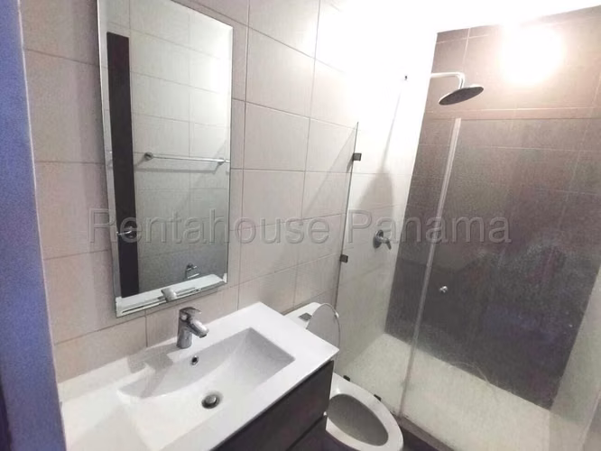 Venta de Casa en Brisas del Golf Gardenias Mts2: 171 PD
