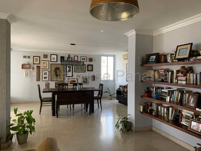 Venta de Apartamento en Marbella Ph Bello Mar Mts2: 221 PD