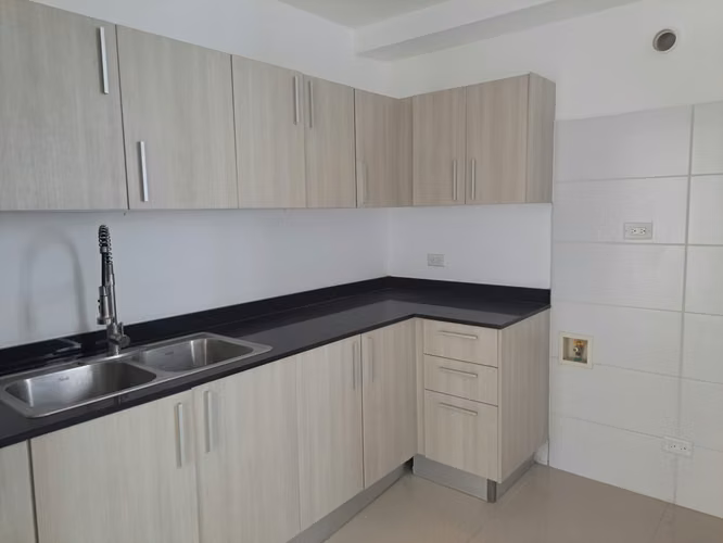 Se Vende Apartamento en PH Mei Tower- Unidad 1C - Imagen 3