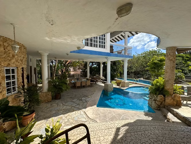 Venta de Casa en San Carlos, Punta Barco Resort, 3,359m2 de terreno y 957m2 de construcción