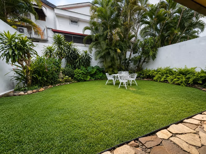 Venta de Casa Dúplex en Obarrio, 441m2 de terreno y 345m2 de construcción