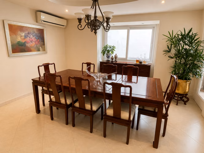 Venta de Casa Dúplex en Obarrio, 441m2 de terreno y 345m2 de construcción