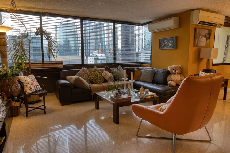 VENTA  APARTAMENTO REMODELADO EN OBARRIO BELLA VISTA