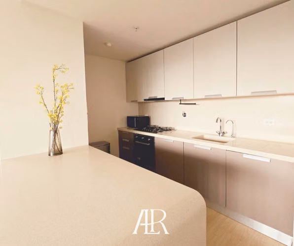 VENDO APARTAMENTO AMOBLADO EN COCO DEL MAR