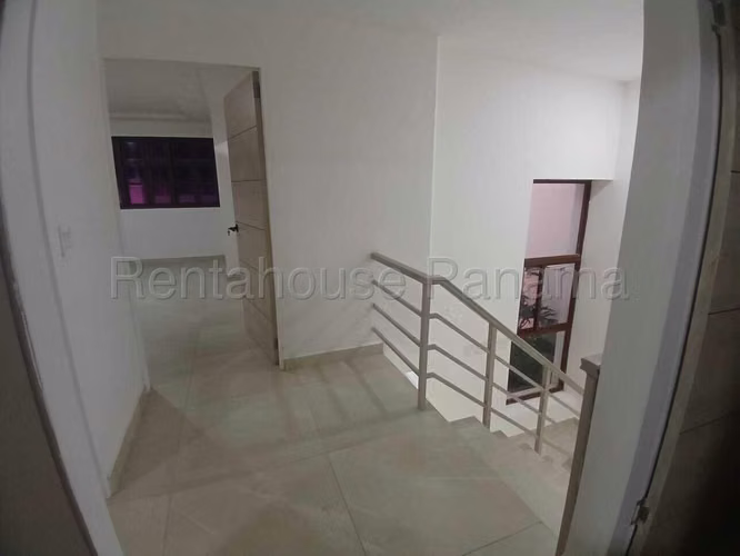 Vendo Casa Dúplex en Los Flamingos, San Francisco 26-4954GG
