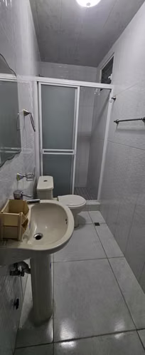 está lista para darle la bienvenida a su nuevo hogar: casa de 3 habitaciones y 2 baños.