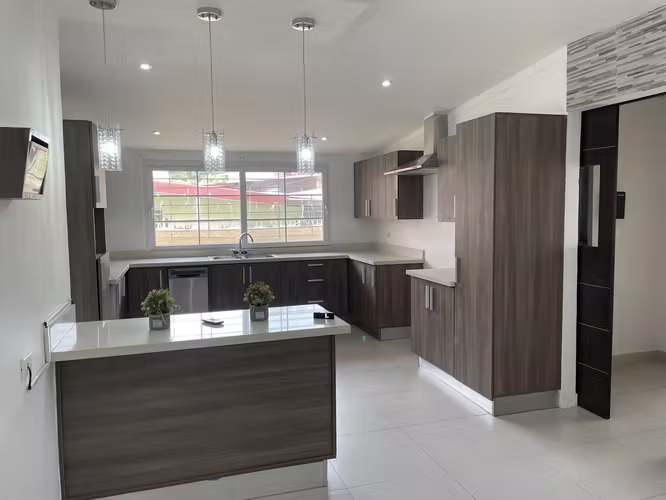 Venta de casa en Villa Lilla San Francisco