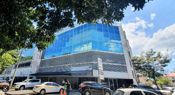 Banco vende 10 Oficinas en P.H. Albrook Office Center (SG)