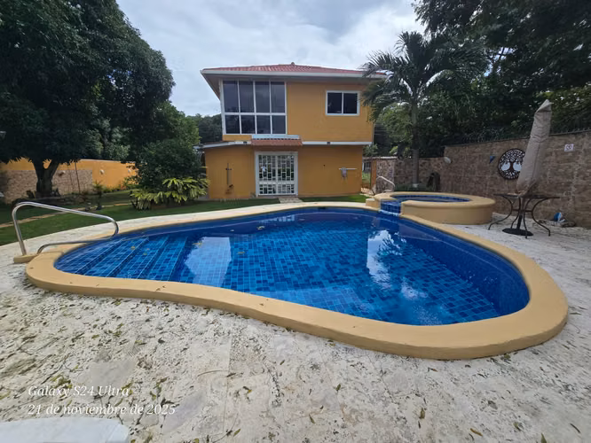 Venta de Casa de Campo y Playa Sajalices