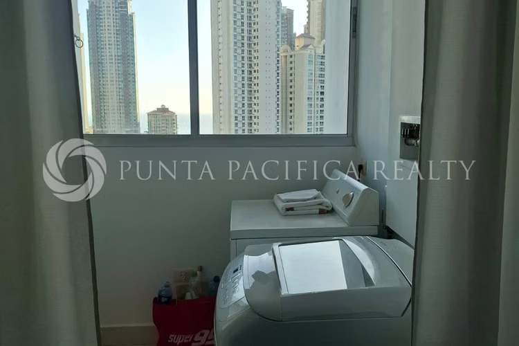 Para Inversión | Vista al Mar en Paitilla , Amueblado y Remodelado | Listo para Vivir o Invertir