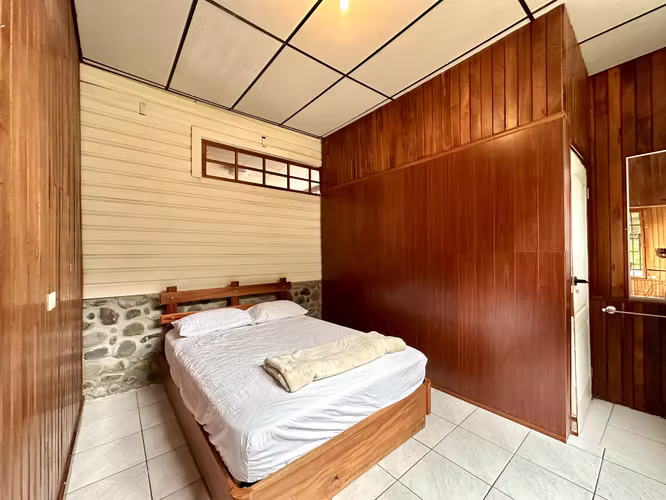 SE ALQUILA CASA AMOBLADA EN ÁREA EXCLUSIVA DE BAMBITO