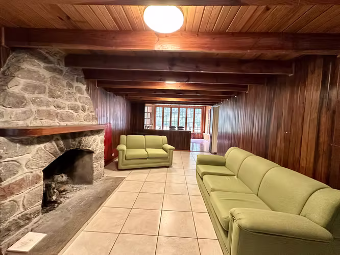 SE ALQUILA CASA AMOBLADA EN ÁREA EXCLUSIVA DE BAMBITO