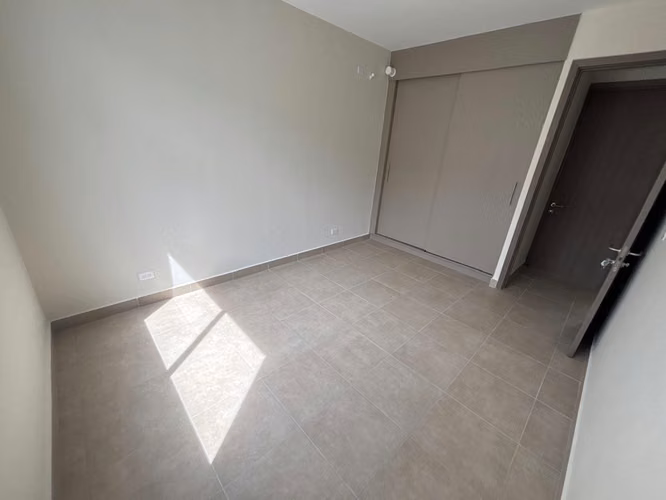 Apartamento 3 rec en Torres de Cantabria cerca del metro con área social – Alquiler - Imagen 8