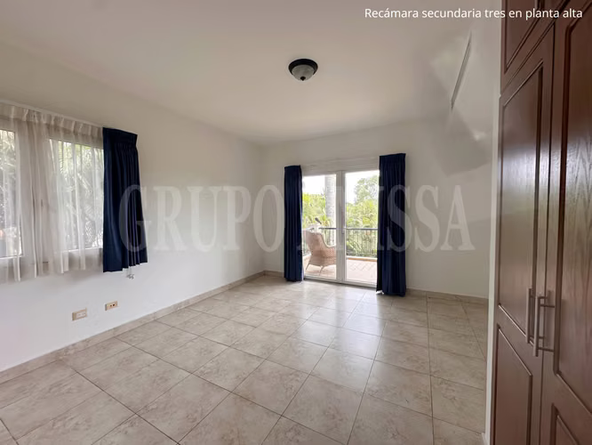 OPORTUNIDAD! Se vende Amplia Casa en Tucán Country Cocoli - Imagen 16