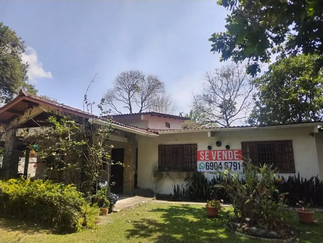 Casa en Venta, El Valle de Antón, Panamá